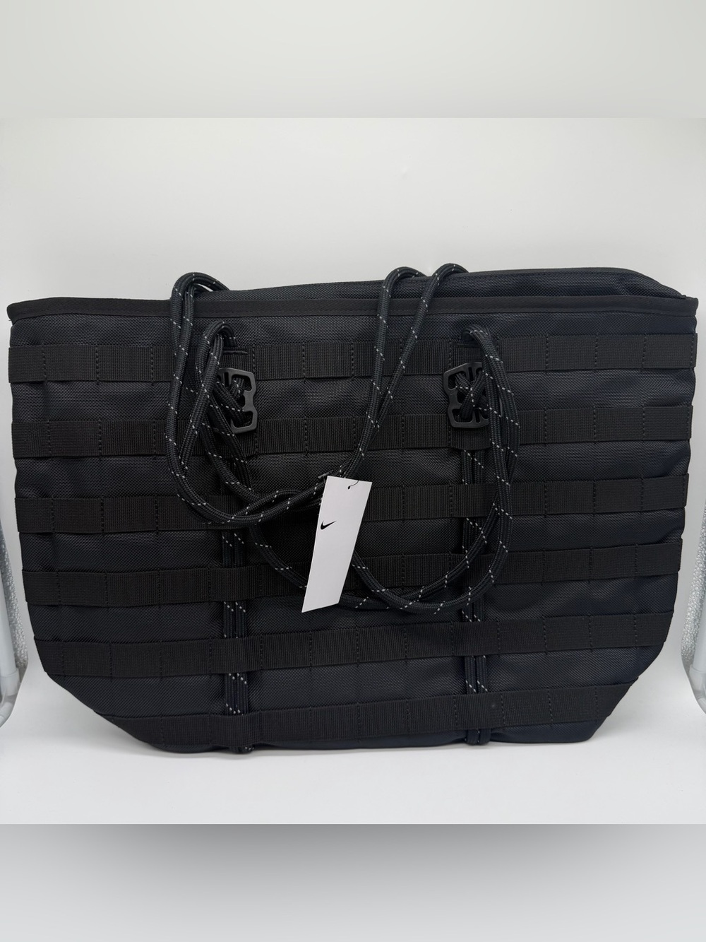 Nike Sportswear RPM Tote (26L) Black White Cord Zipper Bag Travel FJ0439-010 NEW - Picture 2 of 6